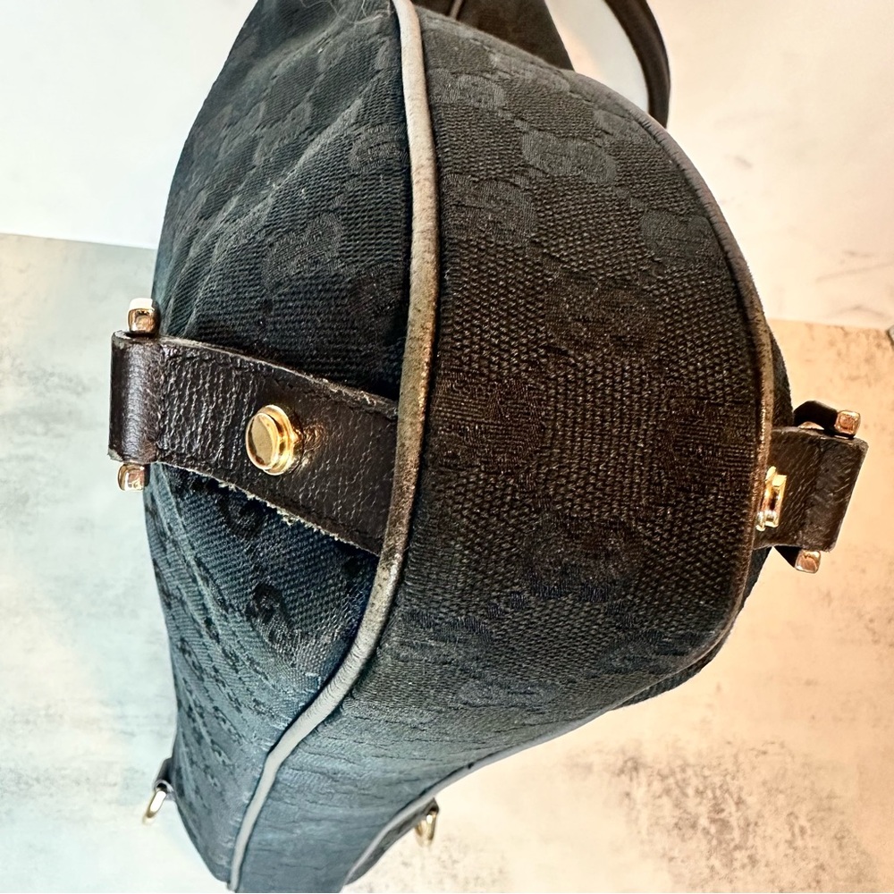 Gucci Canvas Abbey Hobo Bag - Picture 16 of 16